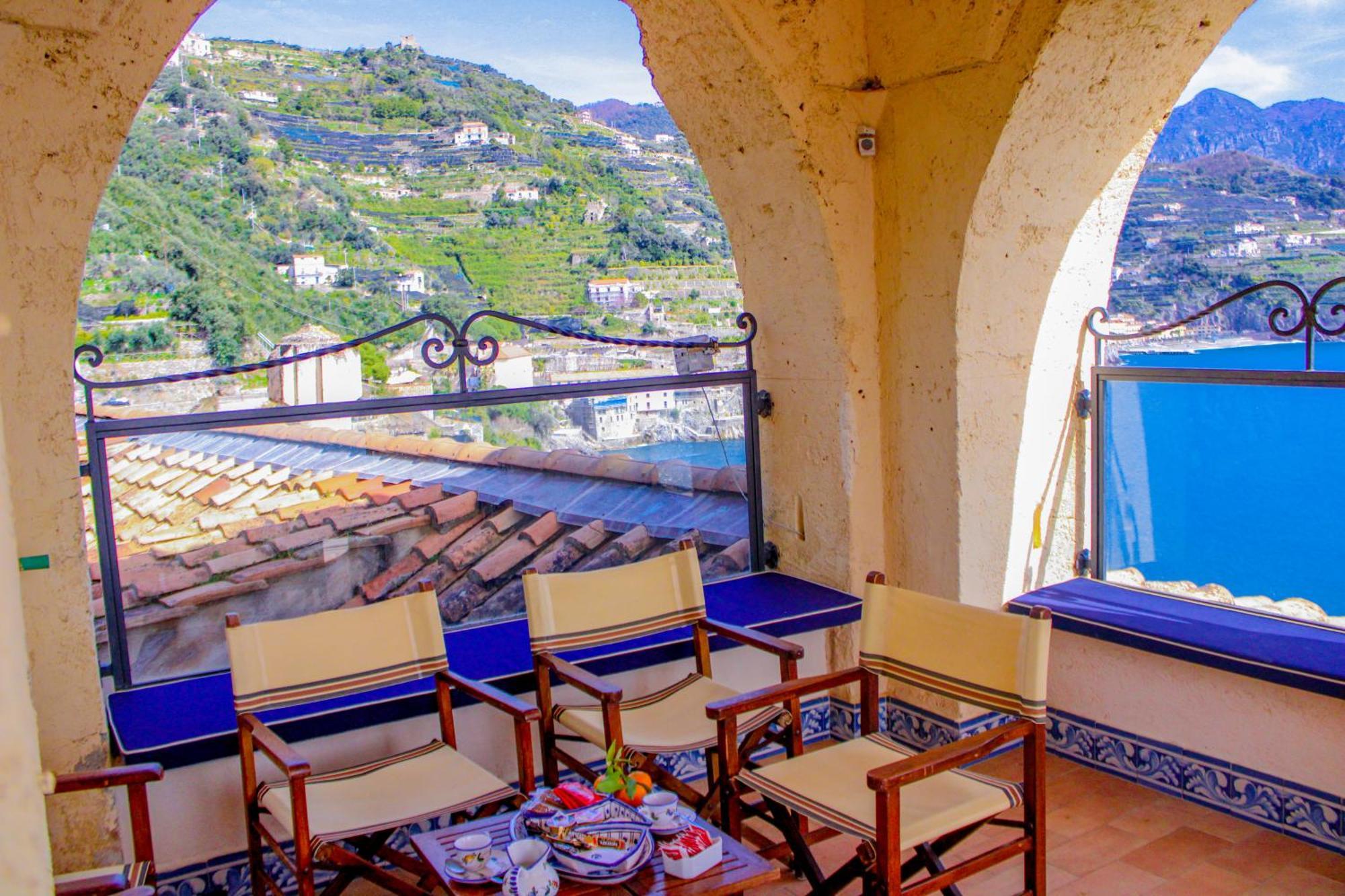 Ravello Art Apartments Exterior photo